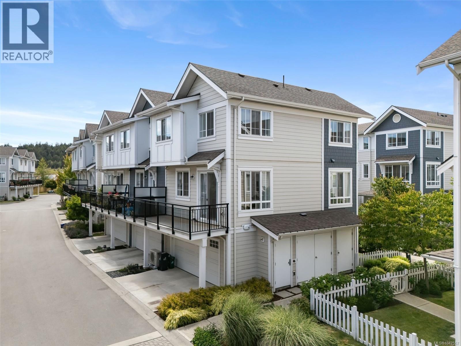 #52 370 Latoria Blvd - 8