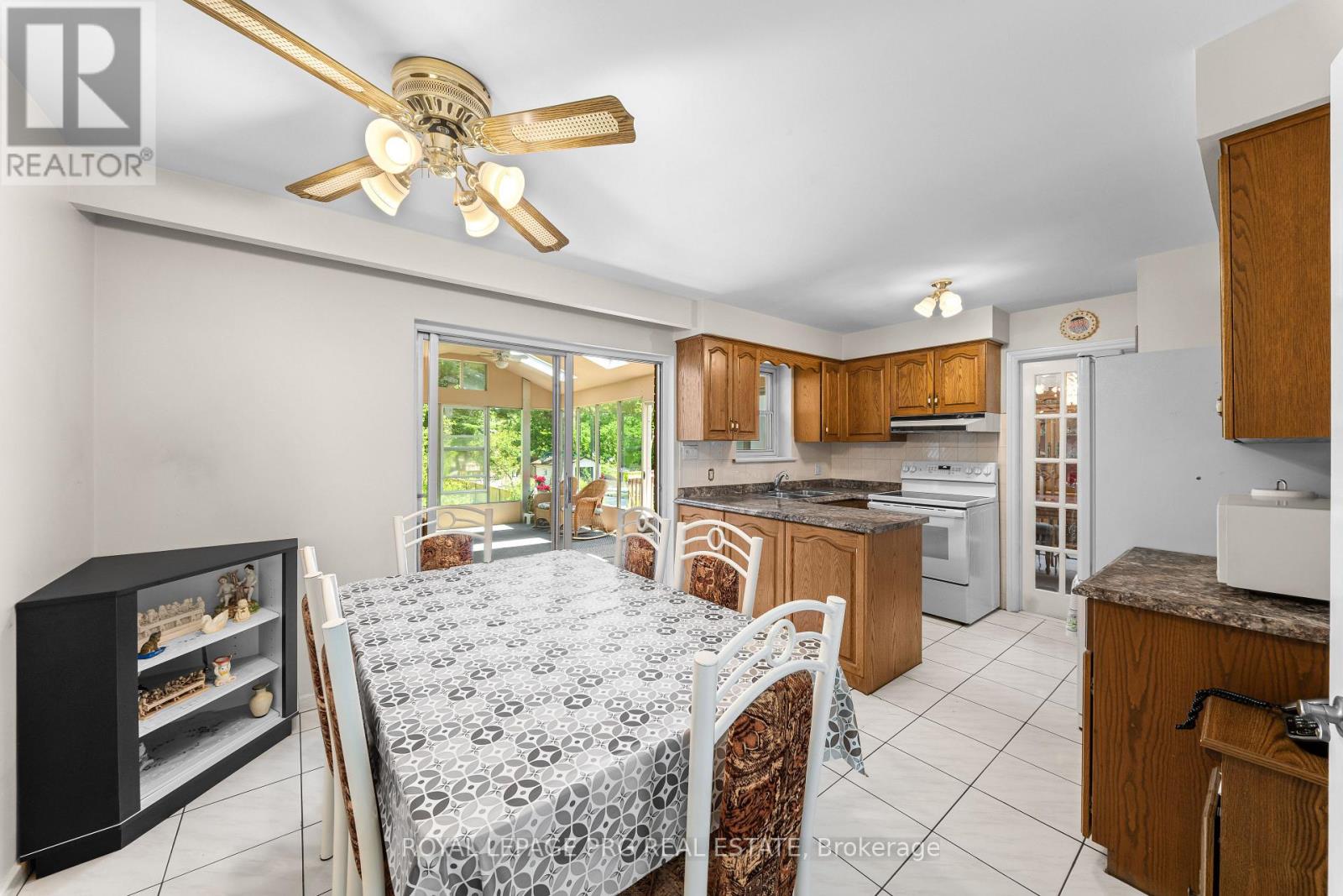 57A WATSON STREET - 12