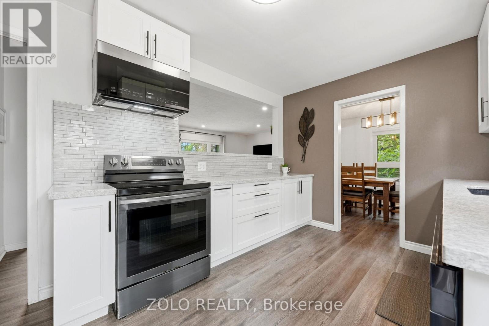 9406 WELLINGTON RD 42 ROAD - 10