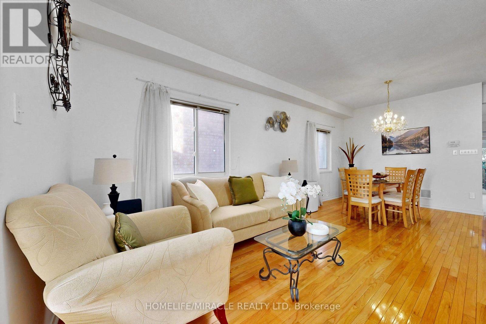 3852 BRINWOOD GATE - 5