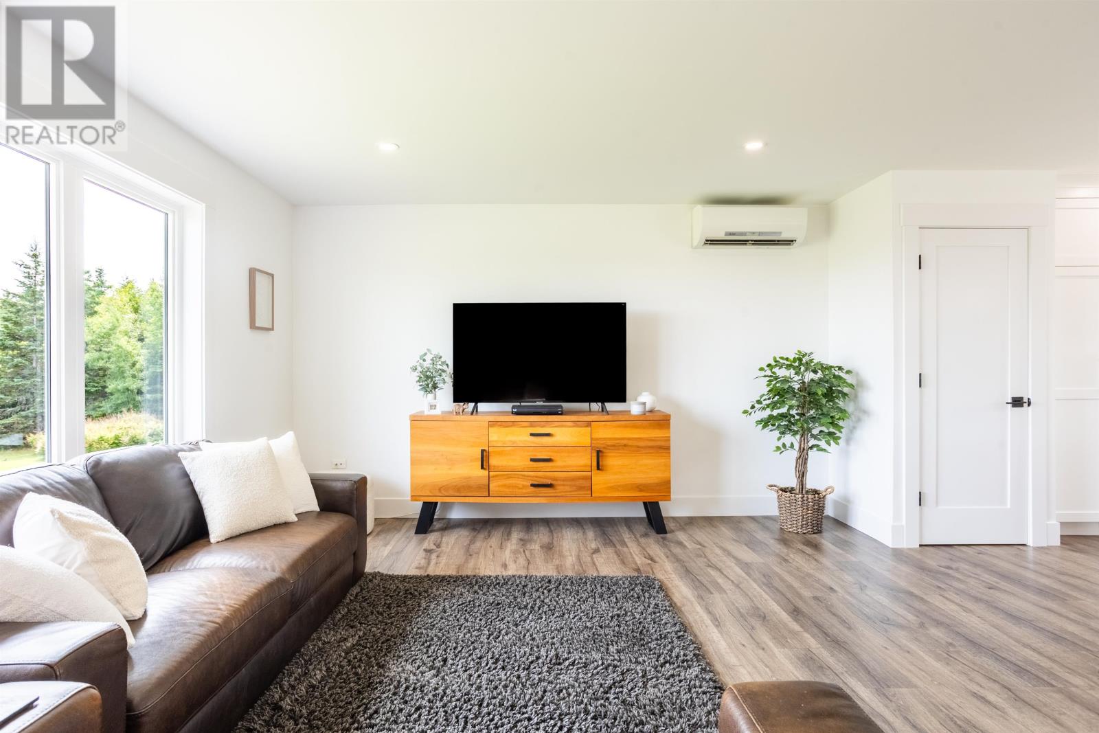 206 Myers Road - 9
