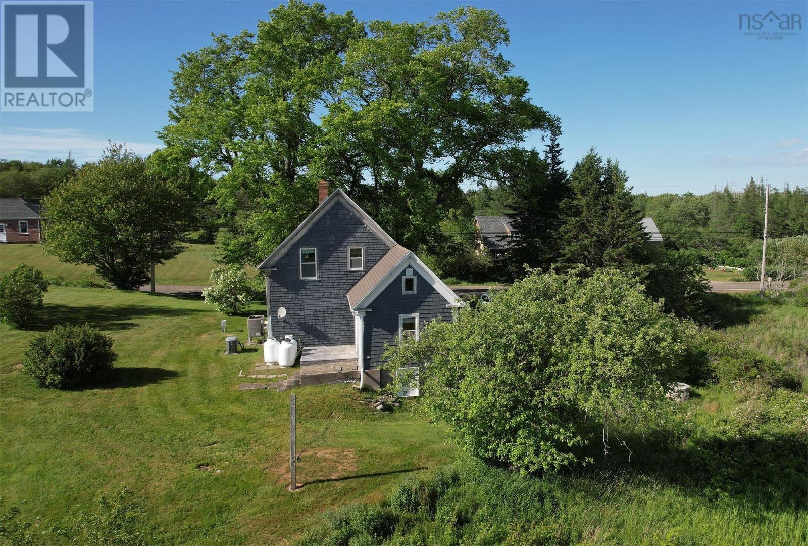 6953 Highway 340 - 32