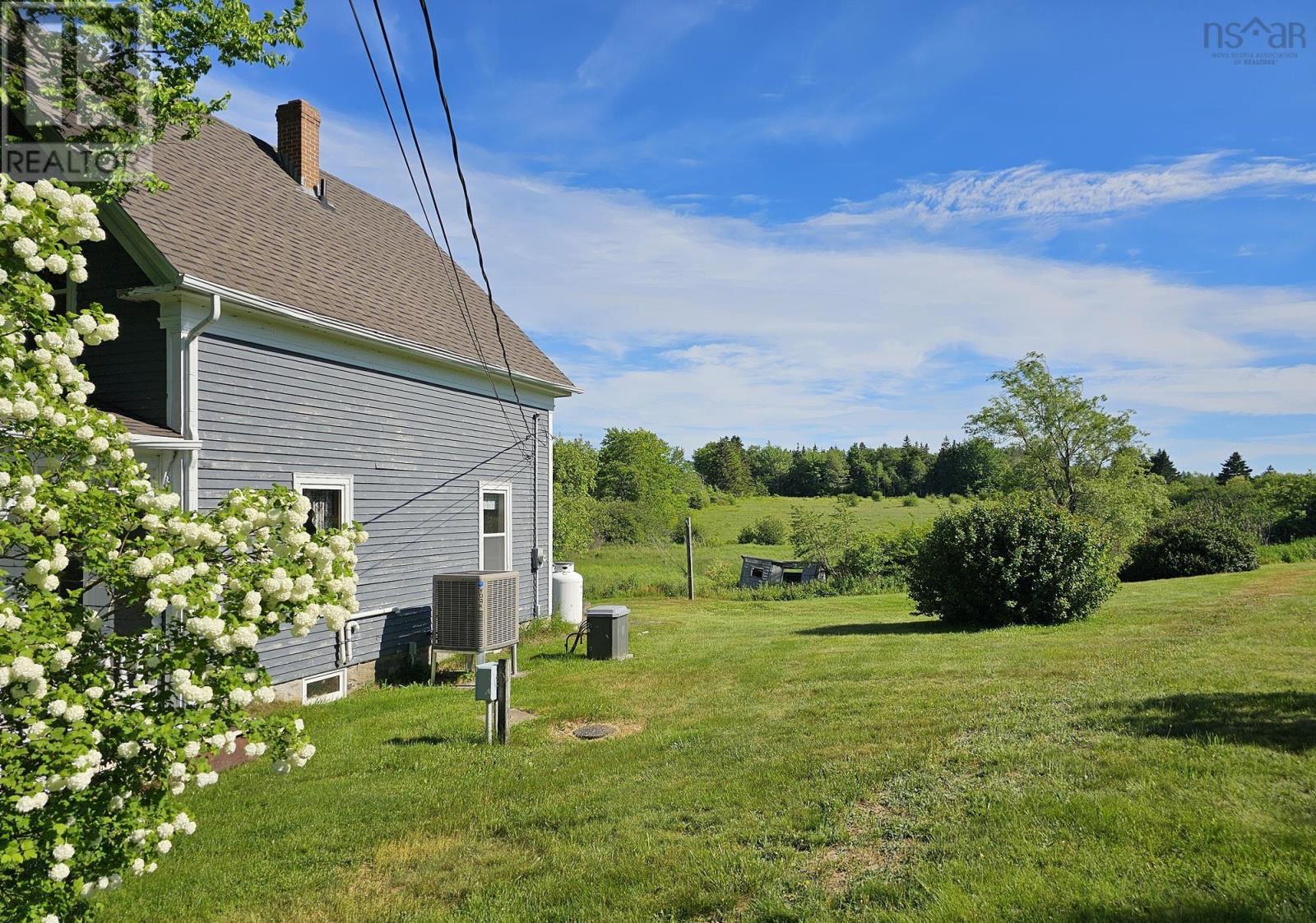 6953 Highway 340 - 4