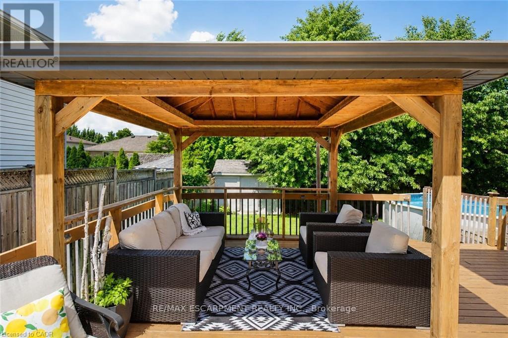 172 HIGHLAND ROAD W - 22