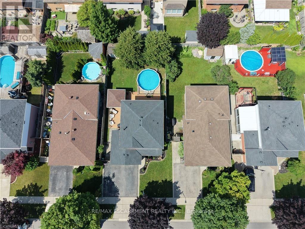 172 HIGHLAND ROAD W - 30