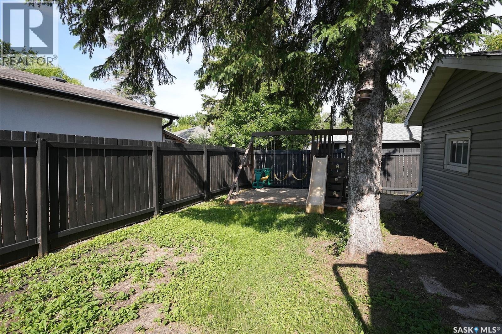 2050 Jubilee AVENUE - 44