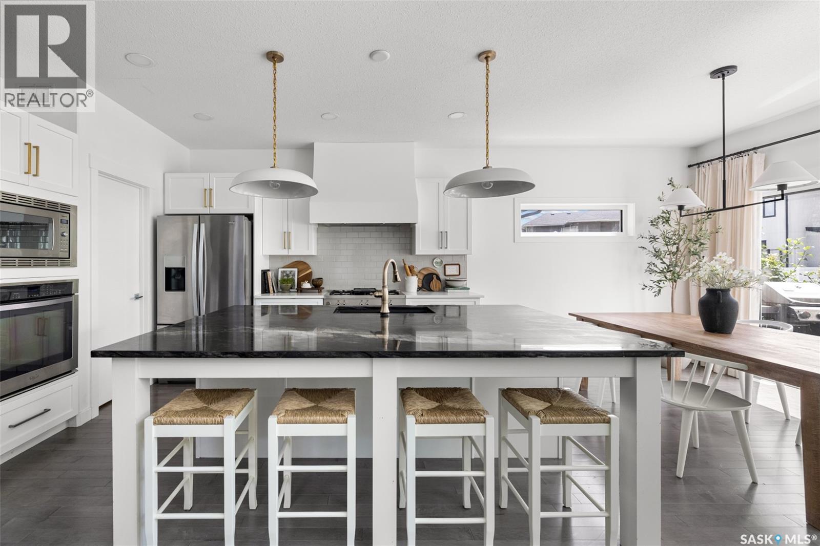 5196 Aviator CRESCENT — photo 18