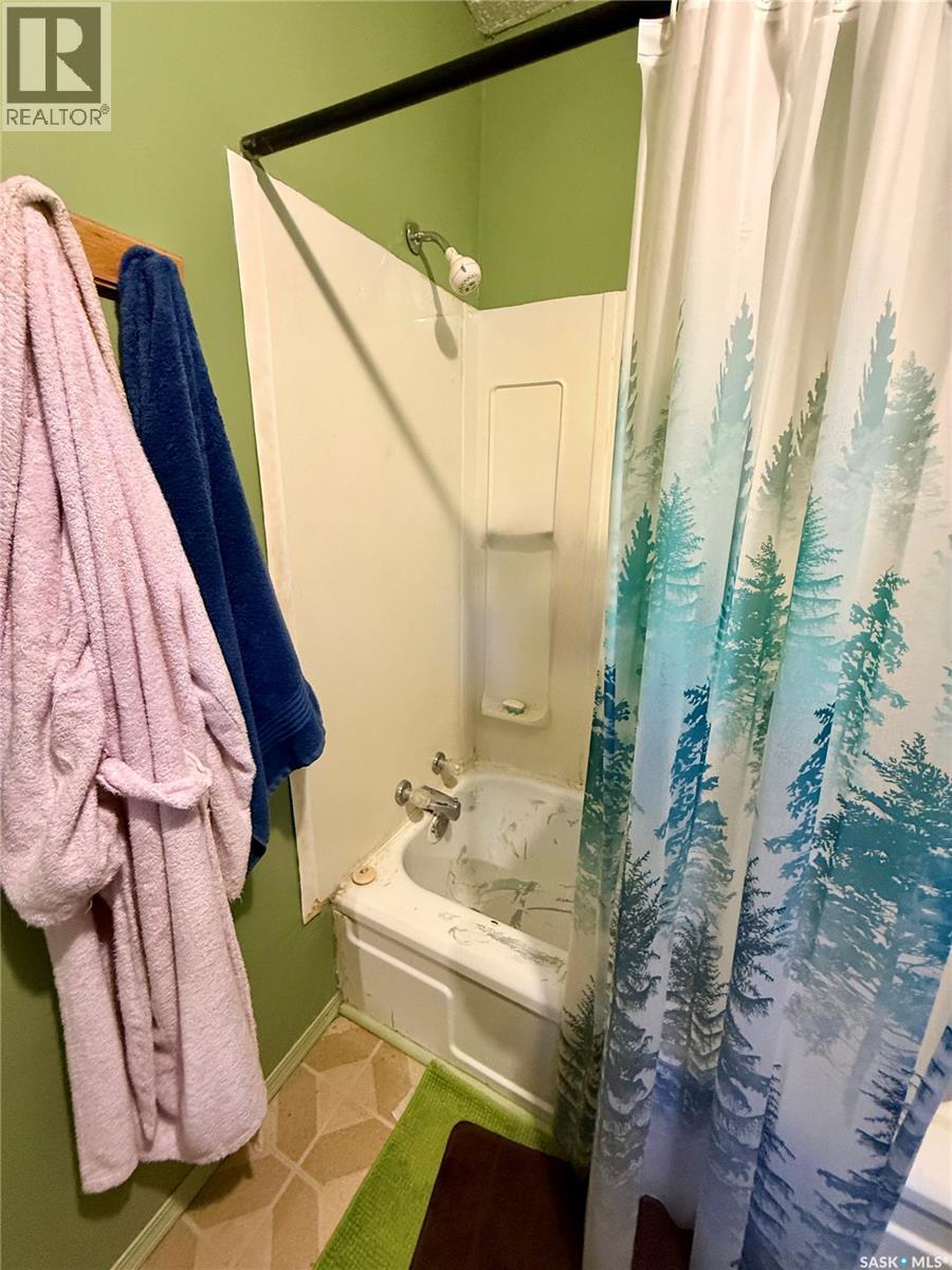 930 Vaughn STREET — photo 20