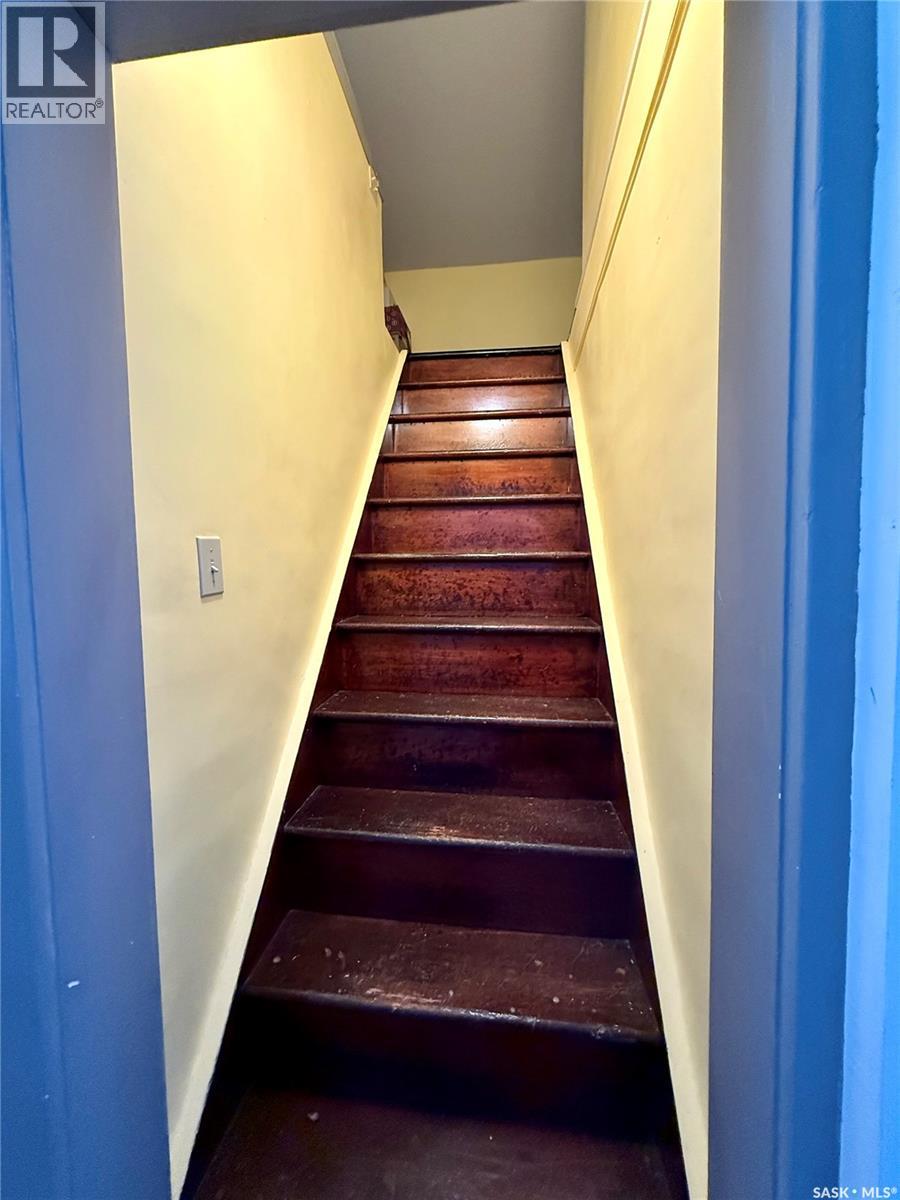930 Vaughn STREET - 21