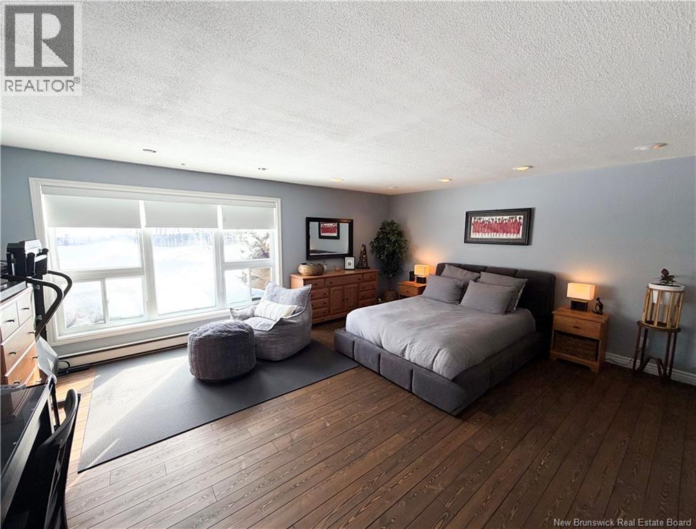 65 Fairview Street - 18