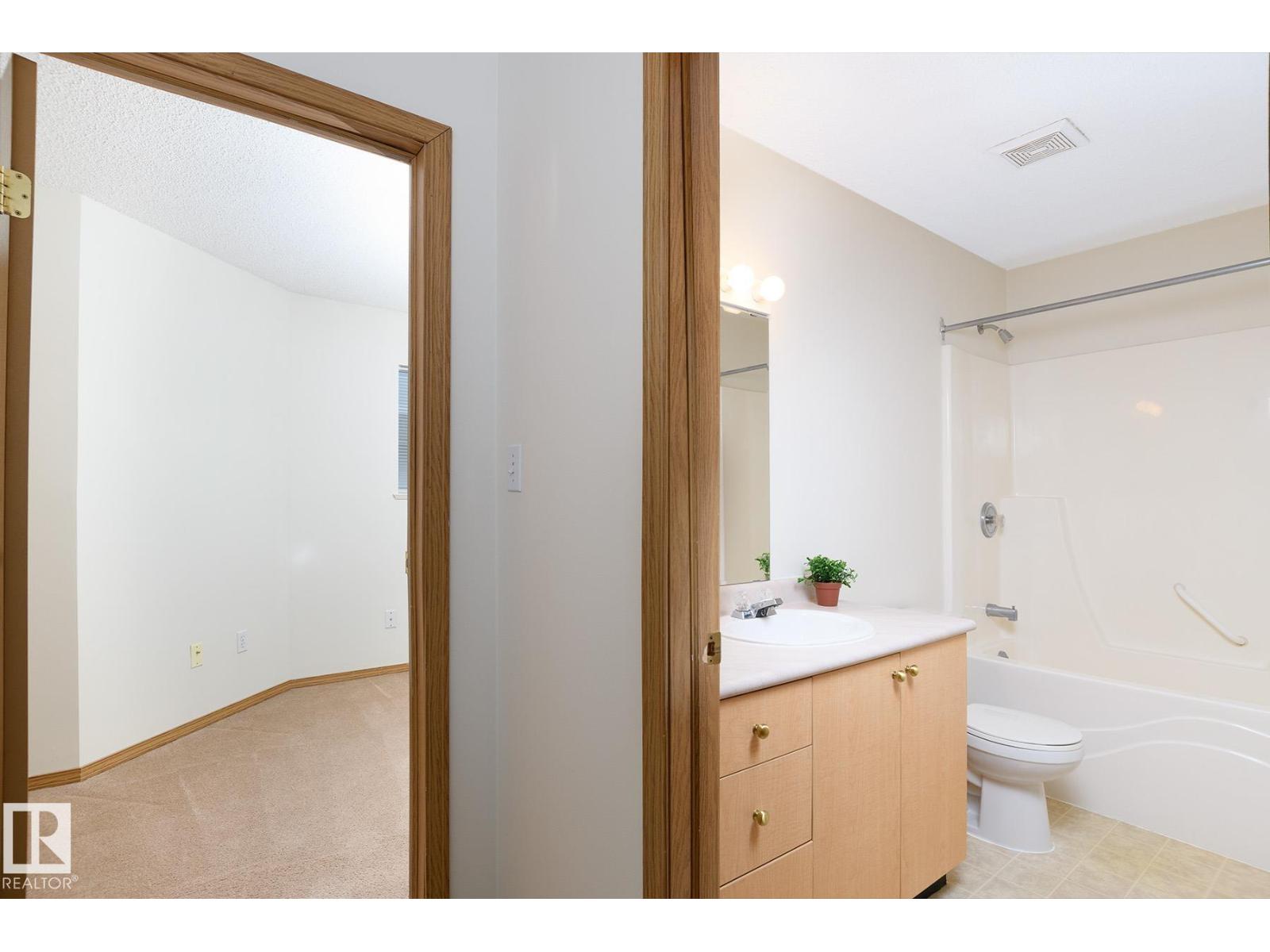 #403 610 KING ST - 18