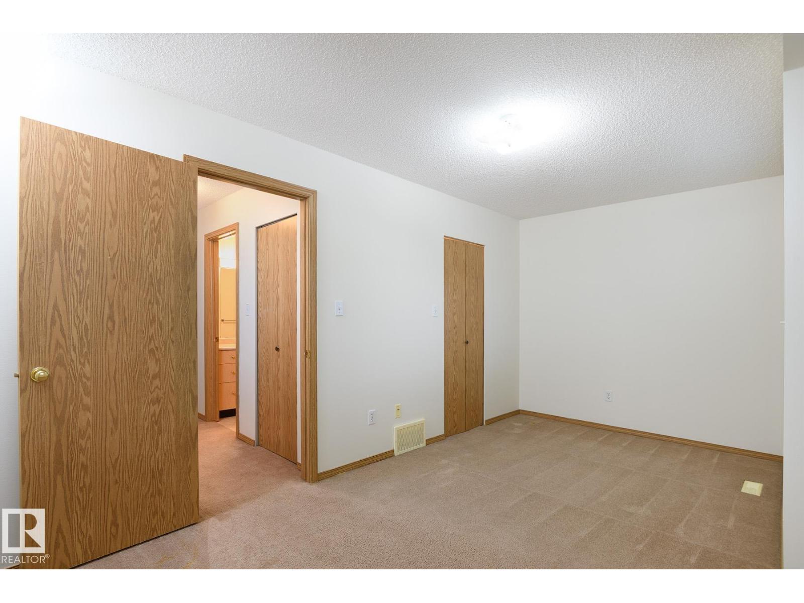 #403 610 KING ST - 26