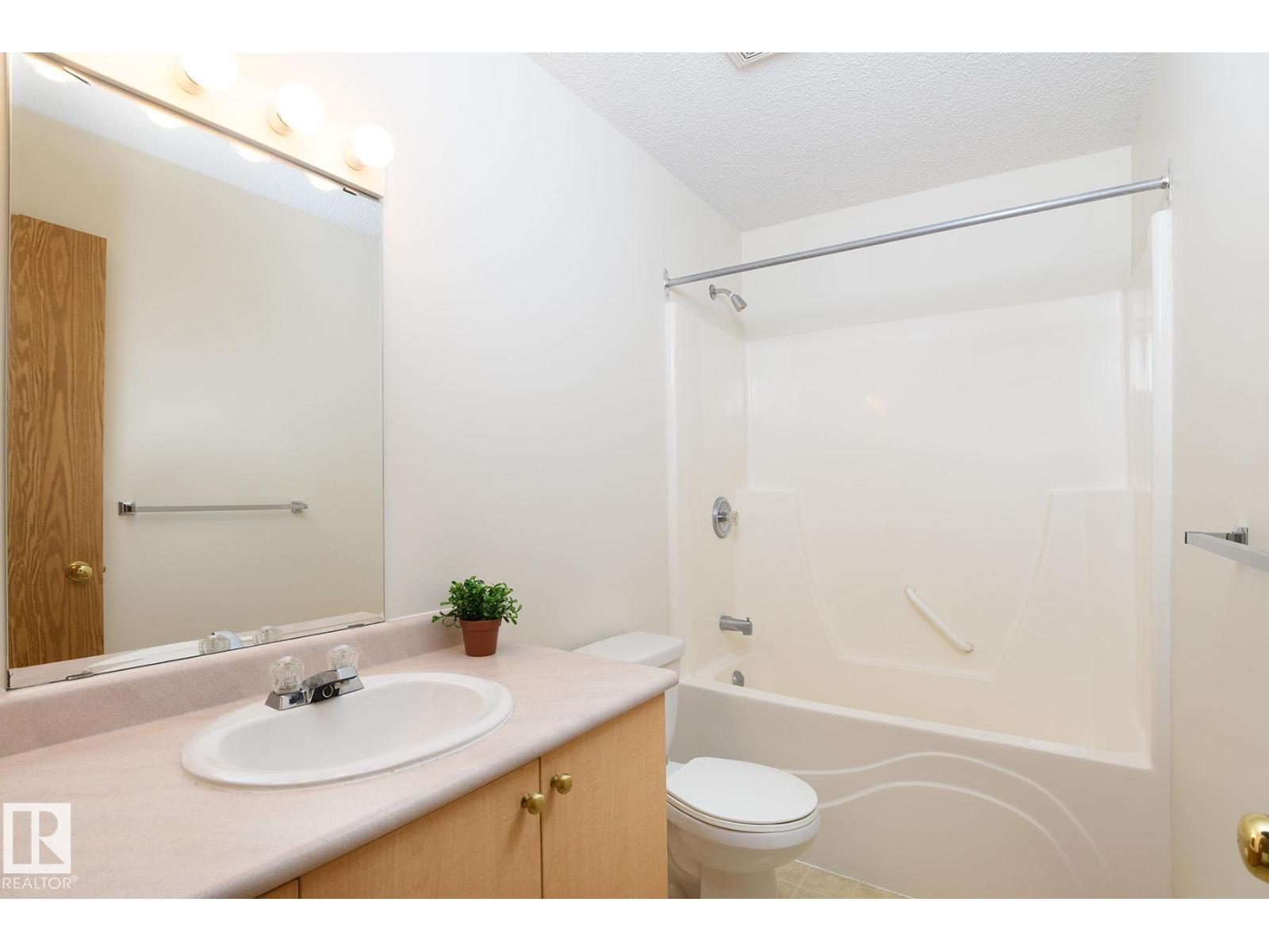 #403 610 KING ST - 19
