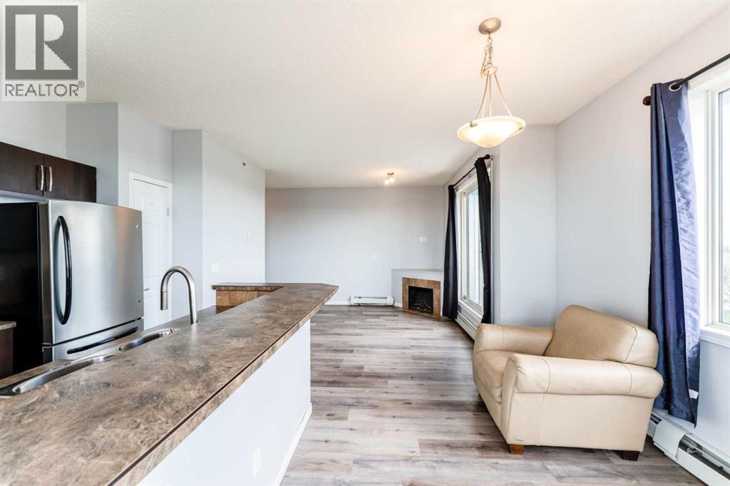 #425 1727 54 Street SE - 4