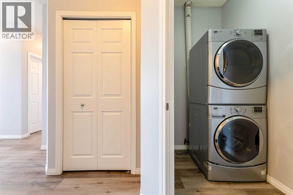 #425 1727 54 Street SE - 32