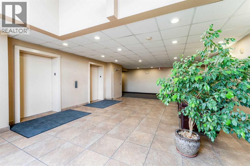 #425 1727 54 Street SE - 36