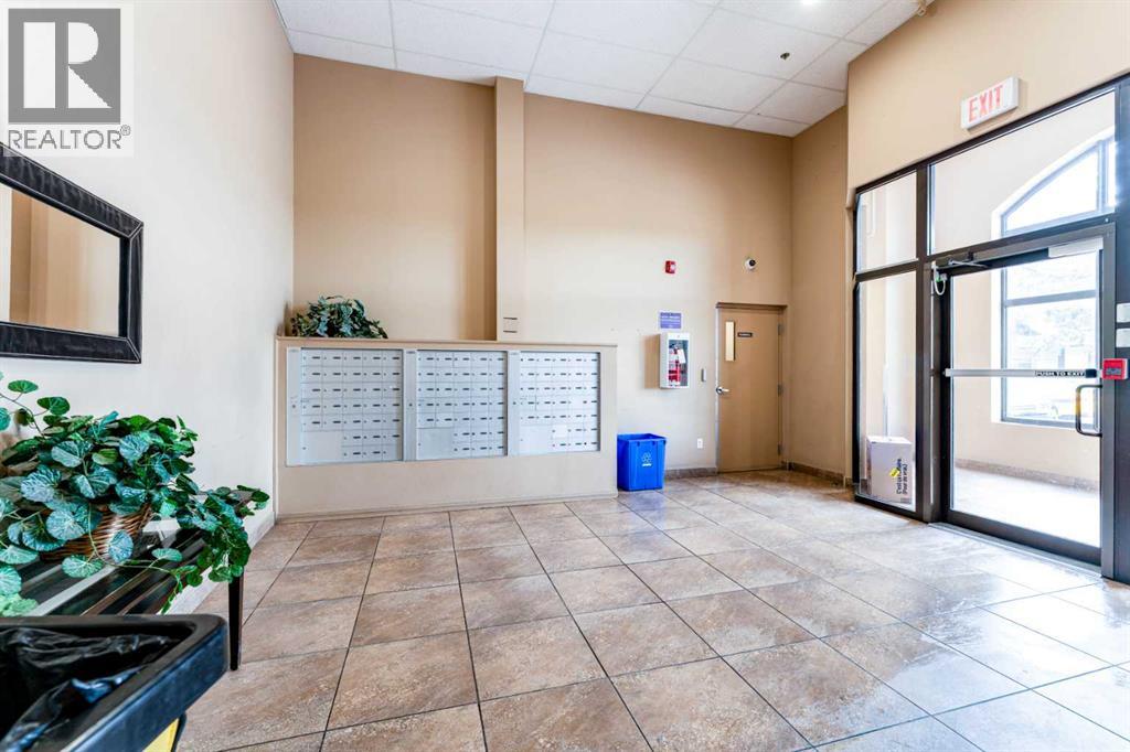#425 1727 54 Street SE - 37