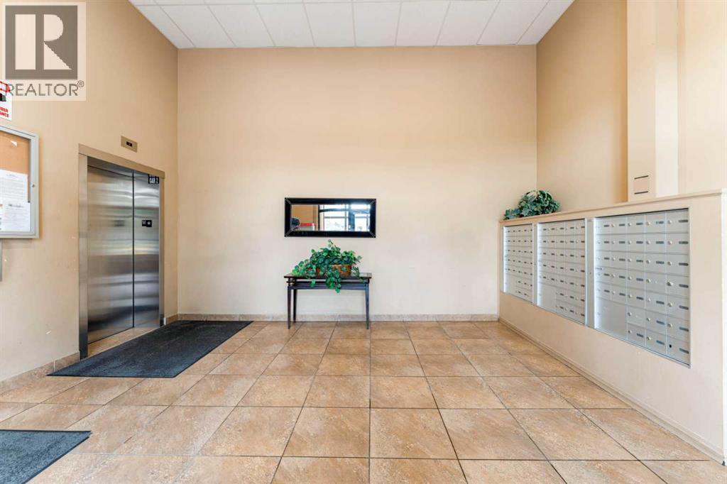 #425 1727 54 Street SE - 38