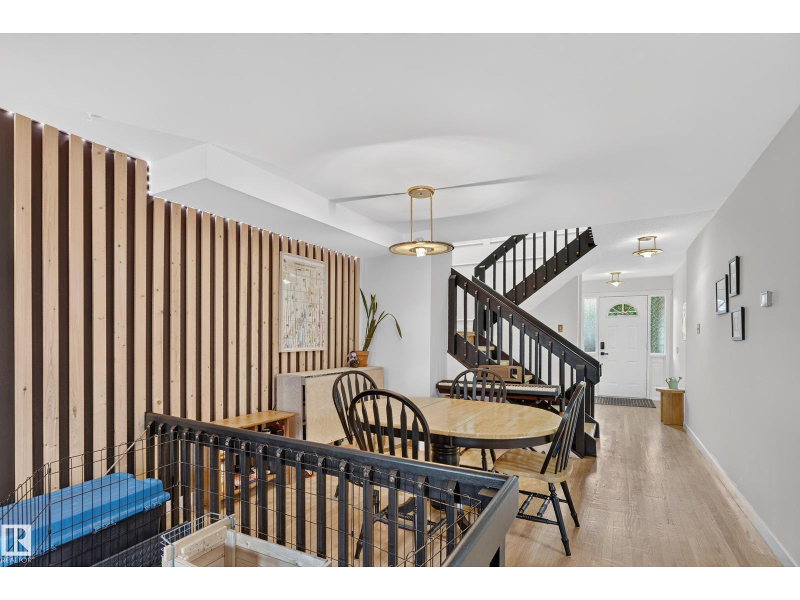 6712 36A AV NW - 18