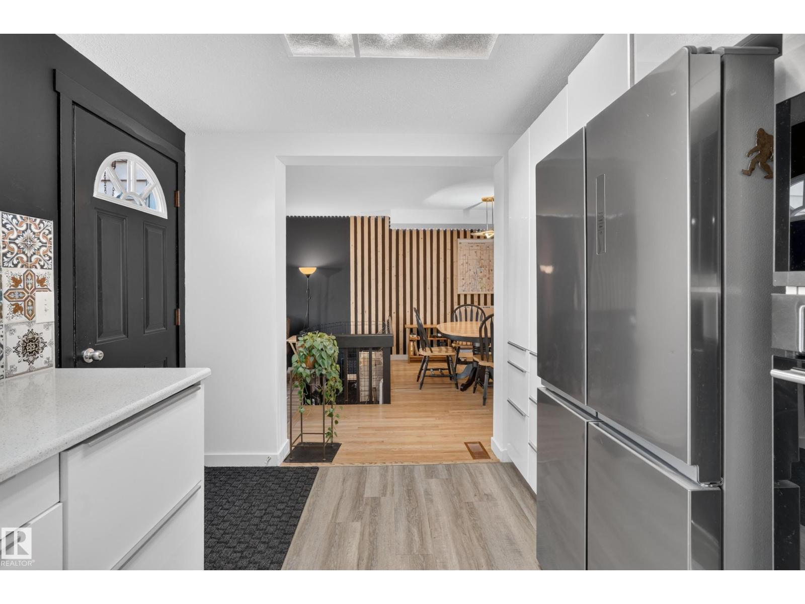 6712 36A AV NW - 13