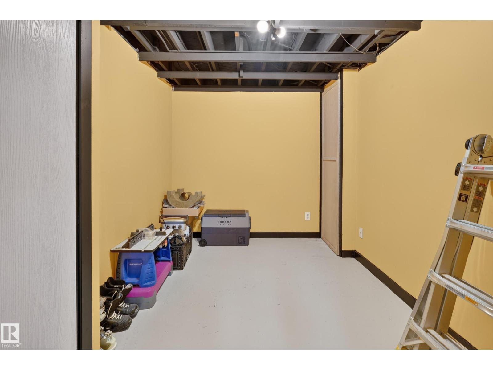 6712 36A AV NW - 42