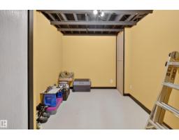 6712 36a Av Nw, Edmonton, AB T6K1S3 Photo 42