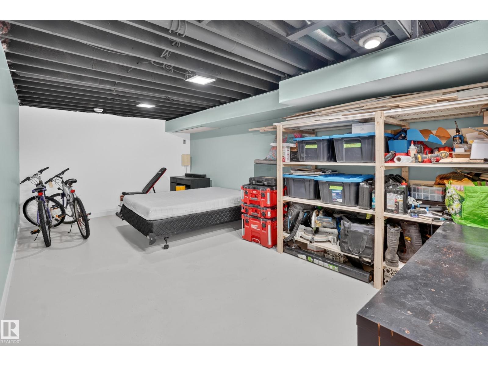 6712 36A AV NW - 40