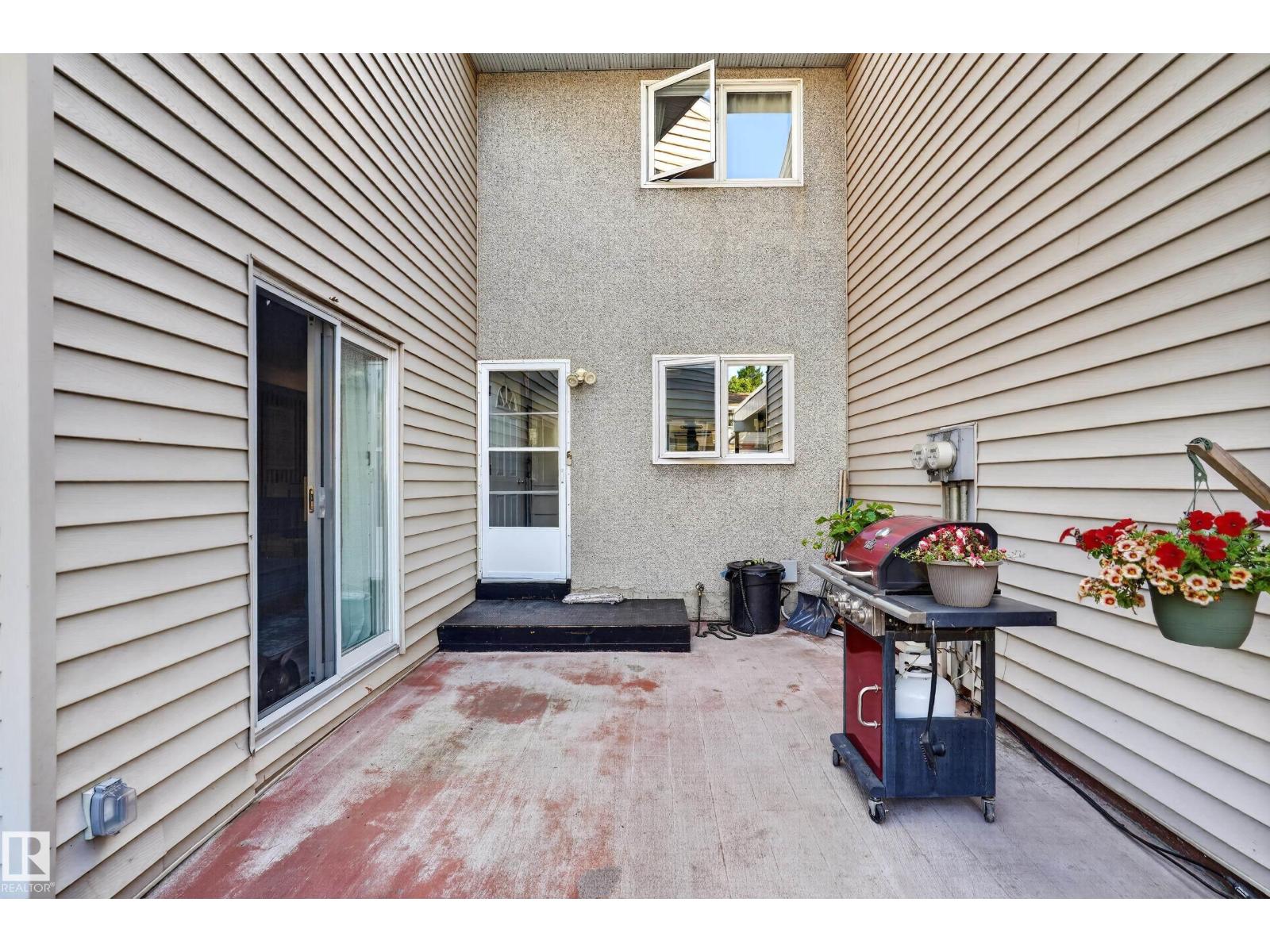 6712 36A AV NW - 47
