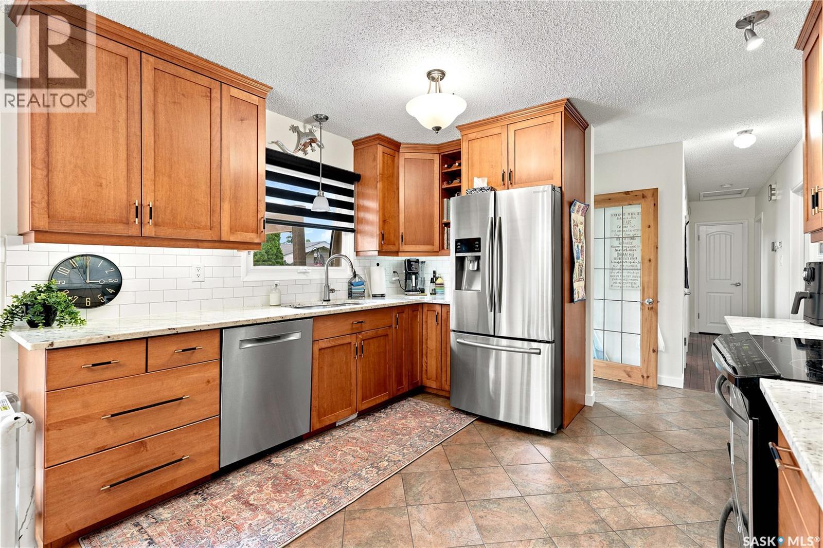 88 SPARLING CRESCENT — photo 11