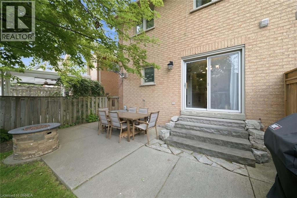 137 CHUDLEIGH Street - 38
