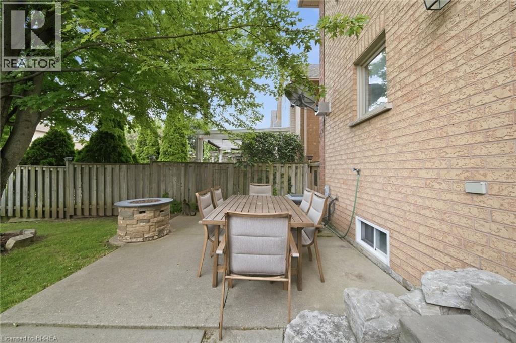 137 CHUDLEIGH Street - 40