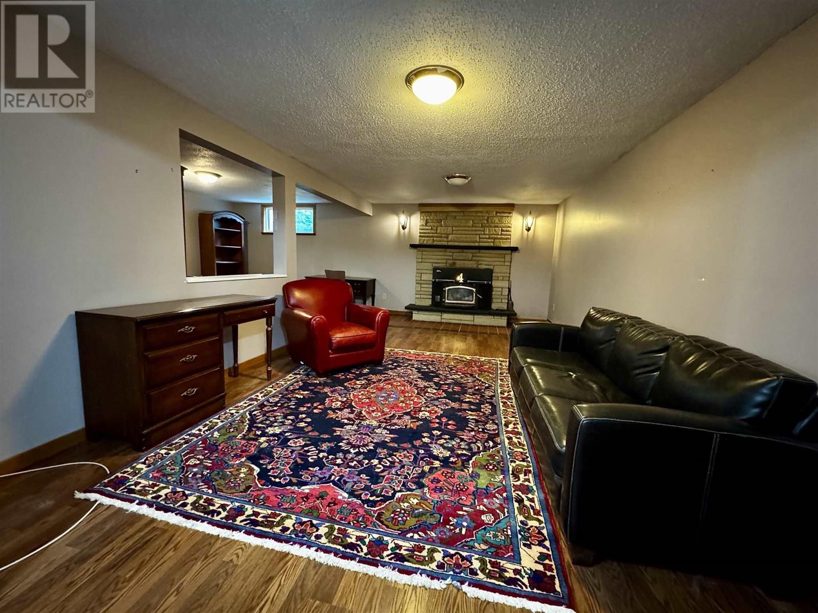 4 Silver Birch DR - 25