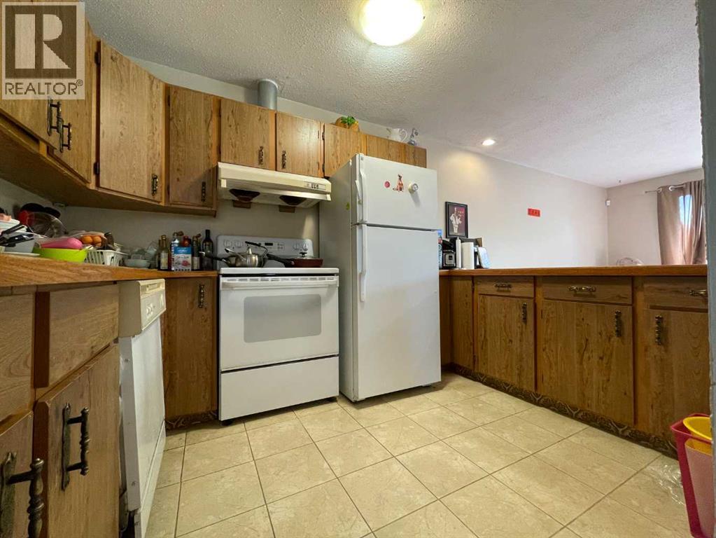 153 Bergen Crescent NW — photo 7