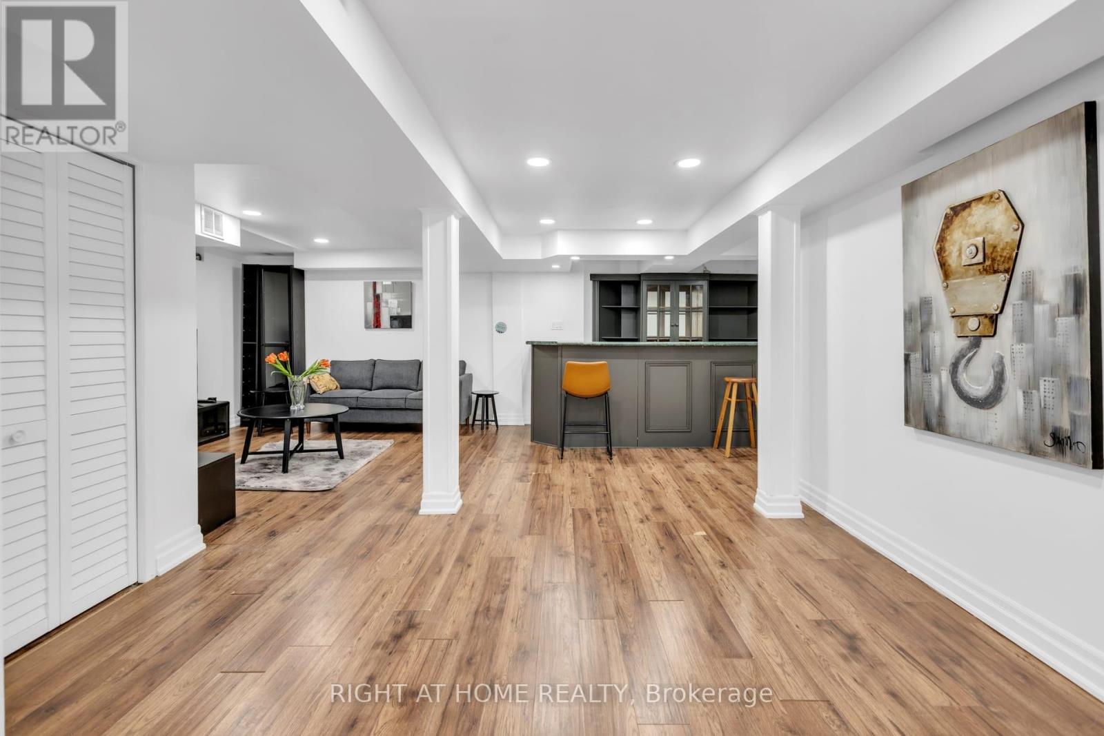 4345 ROMFIELD CRESCENT - 22