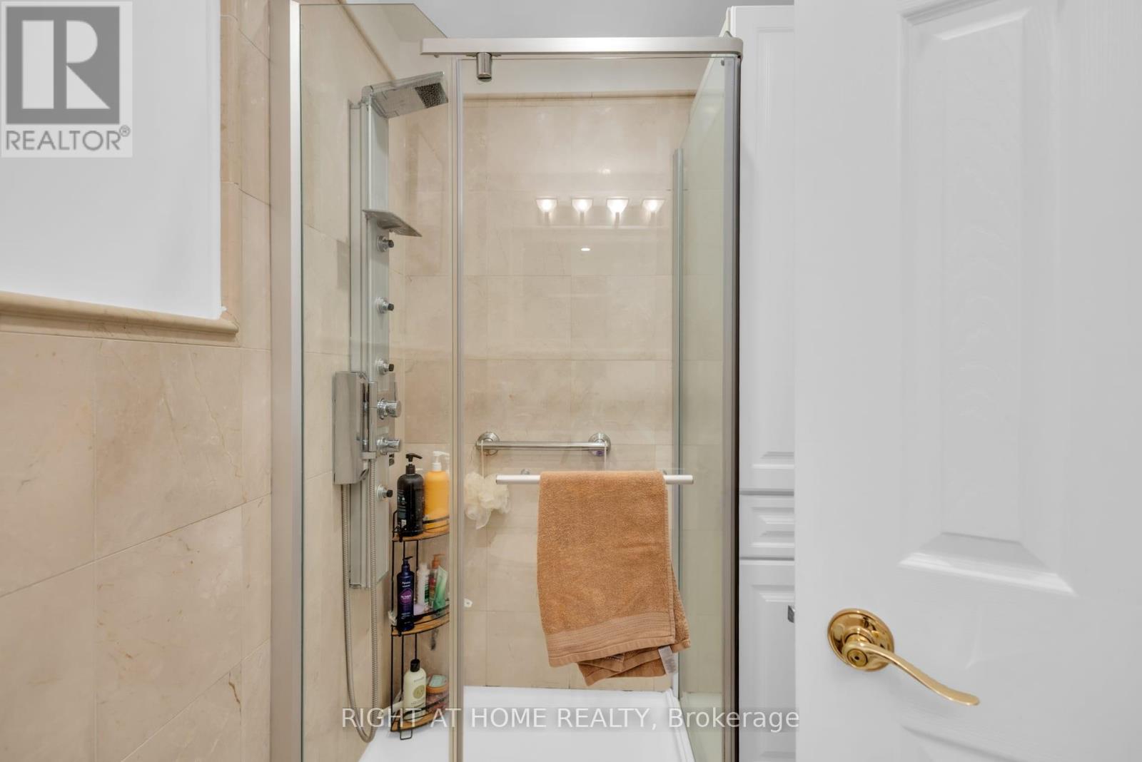 4345 ROMFIELD CRESCENT - 16