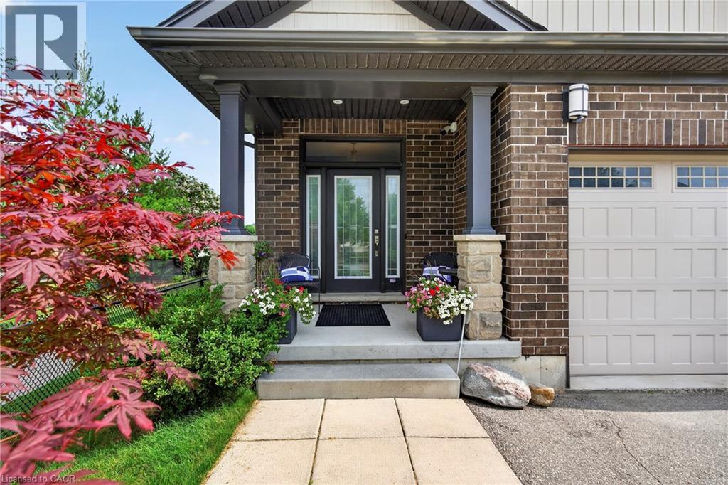 516 NETHERWOOD Crescent — photo 3