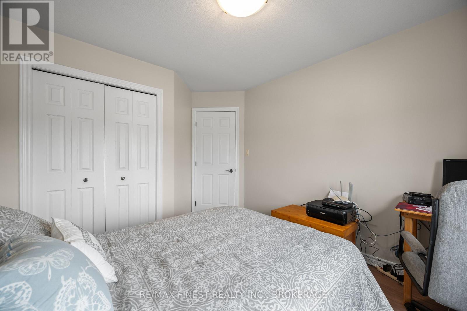 106 MACDOUGALL DRIVE - 19