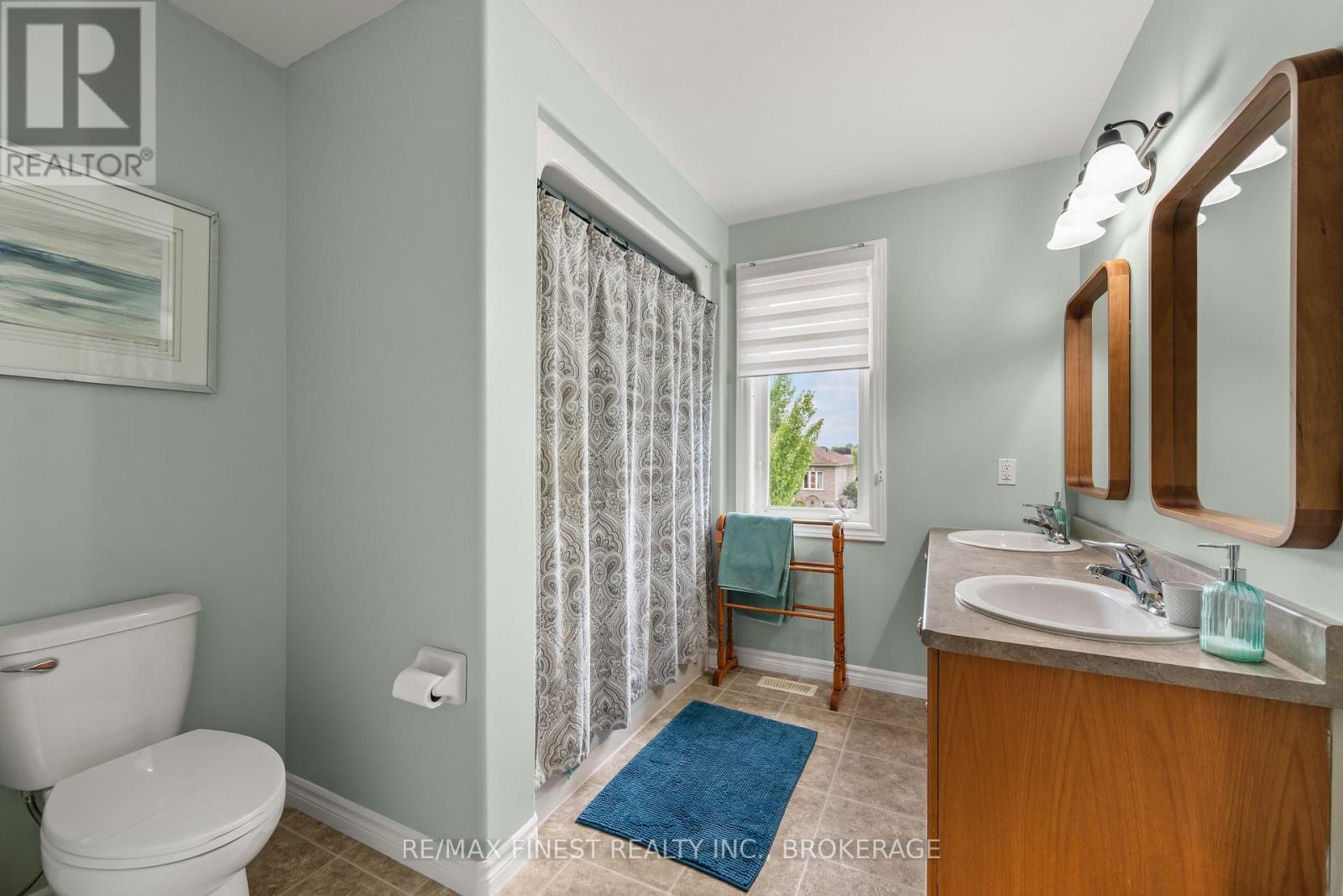 106 MACDOUGALL DRIVE - 25
