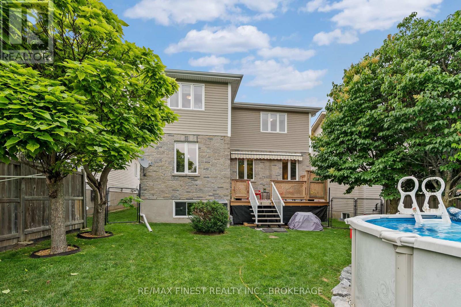 106 MACDOUGALL DRIVE - 32