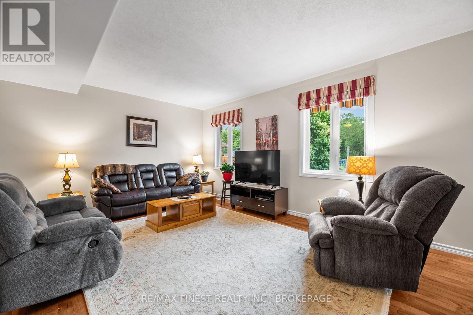 106 MACDOUGALL DRIVE - 8