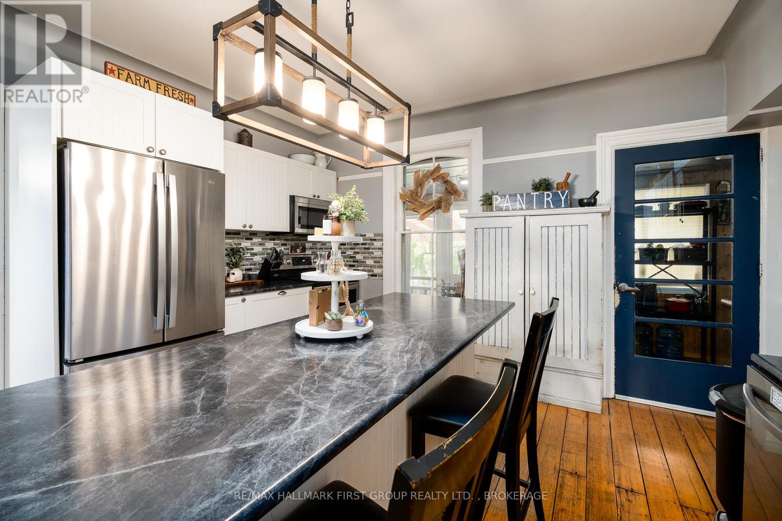 3215 BIG CREEK STREET - 8