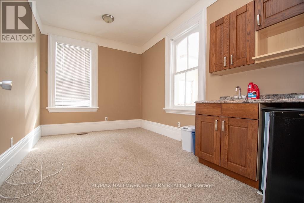 10 HILL STREET - 7