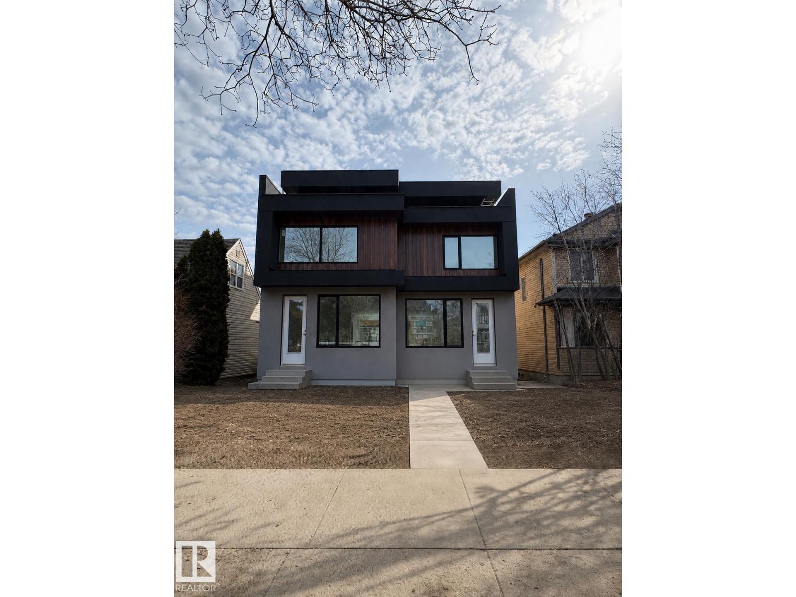 9007 92 ST NW - 2