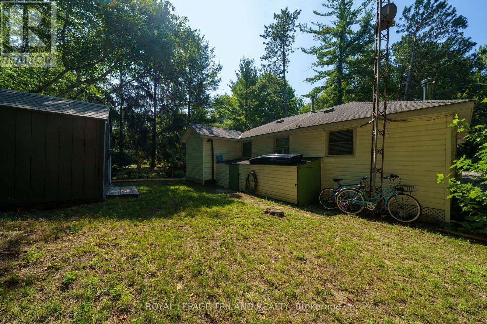 6326 HURON DRIVE - Image 24