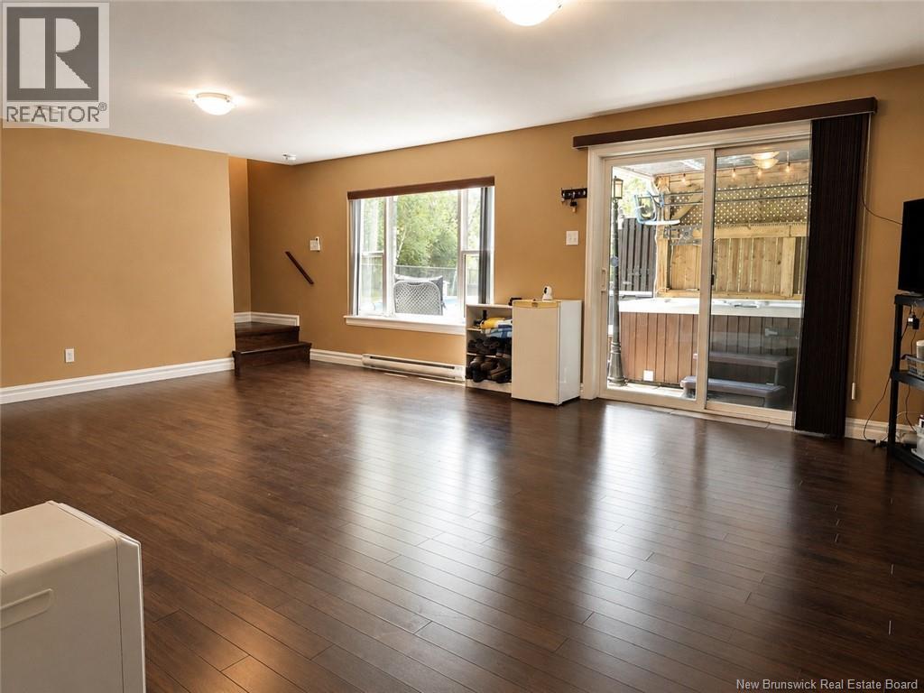 551 Dover Road - 34