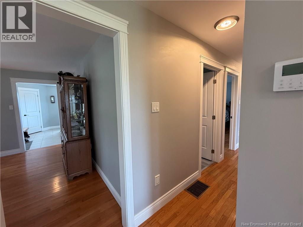 4 Salt Springs Road - Image 14