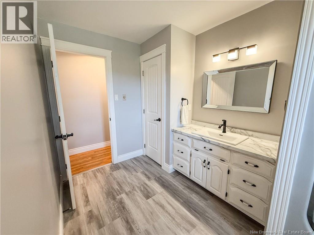 4 Salt Springs Road - Image 24