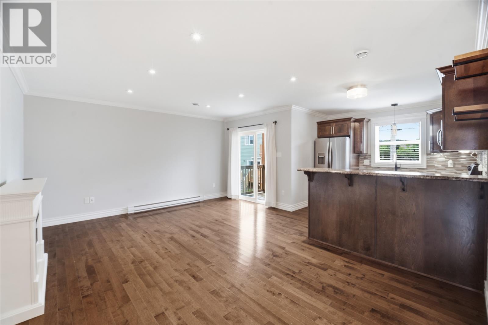 #3 9 Guernsey Place - Image 5