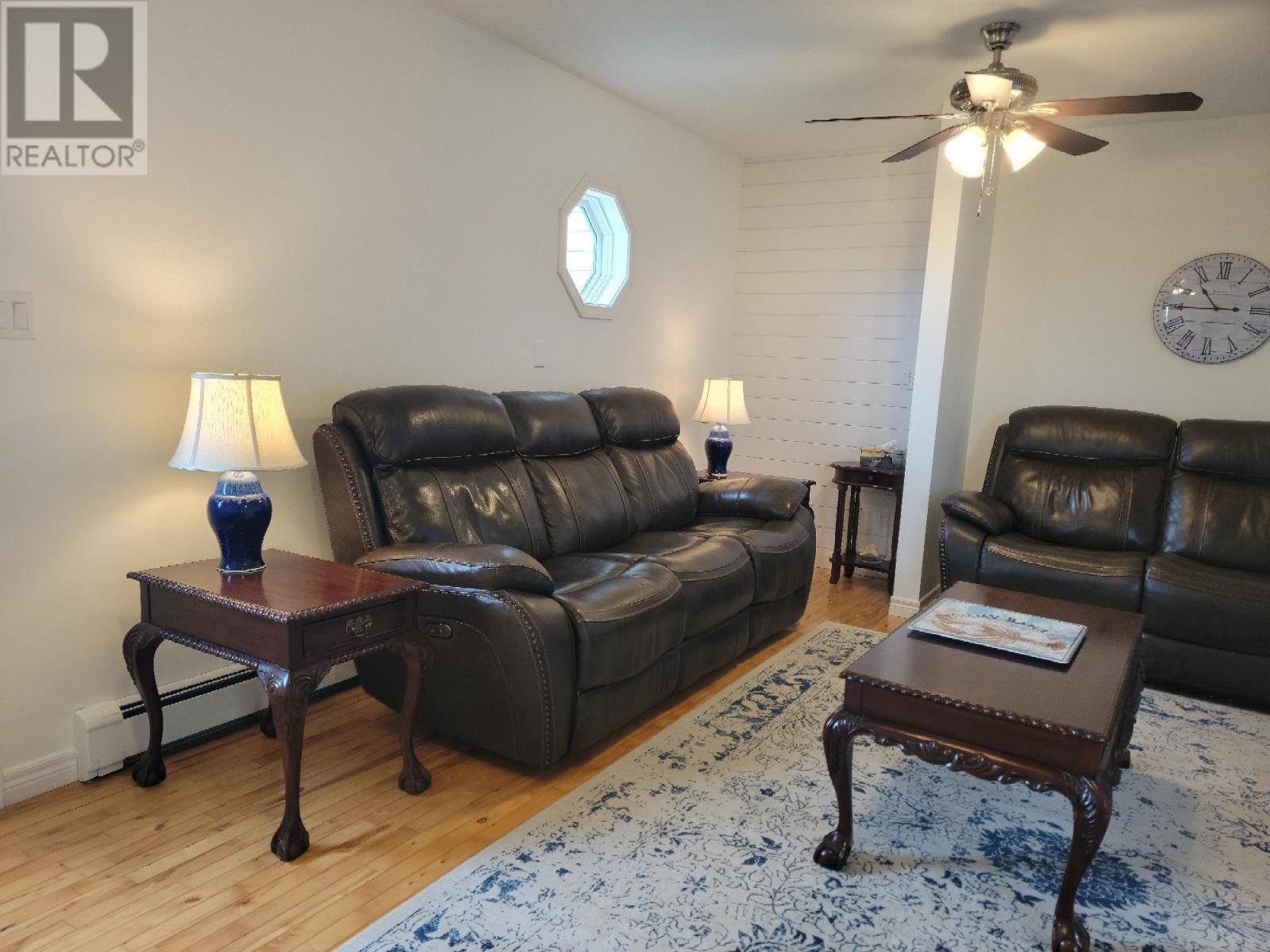 147 Lantern Hill Drive - 34