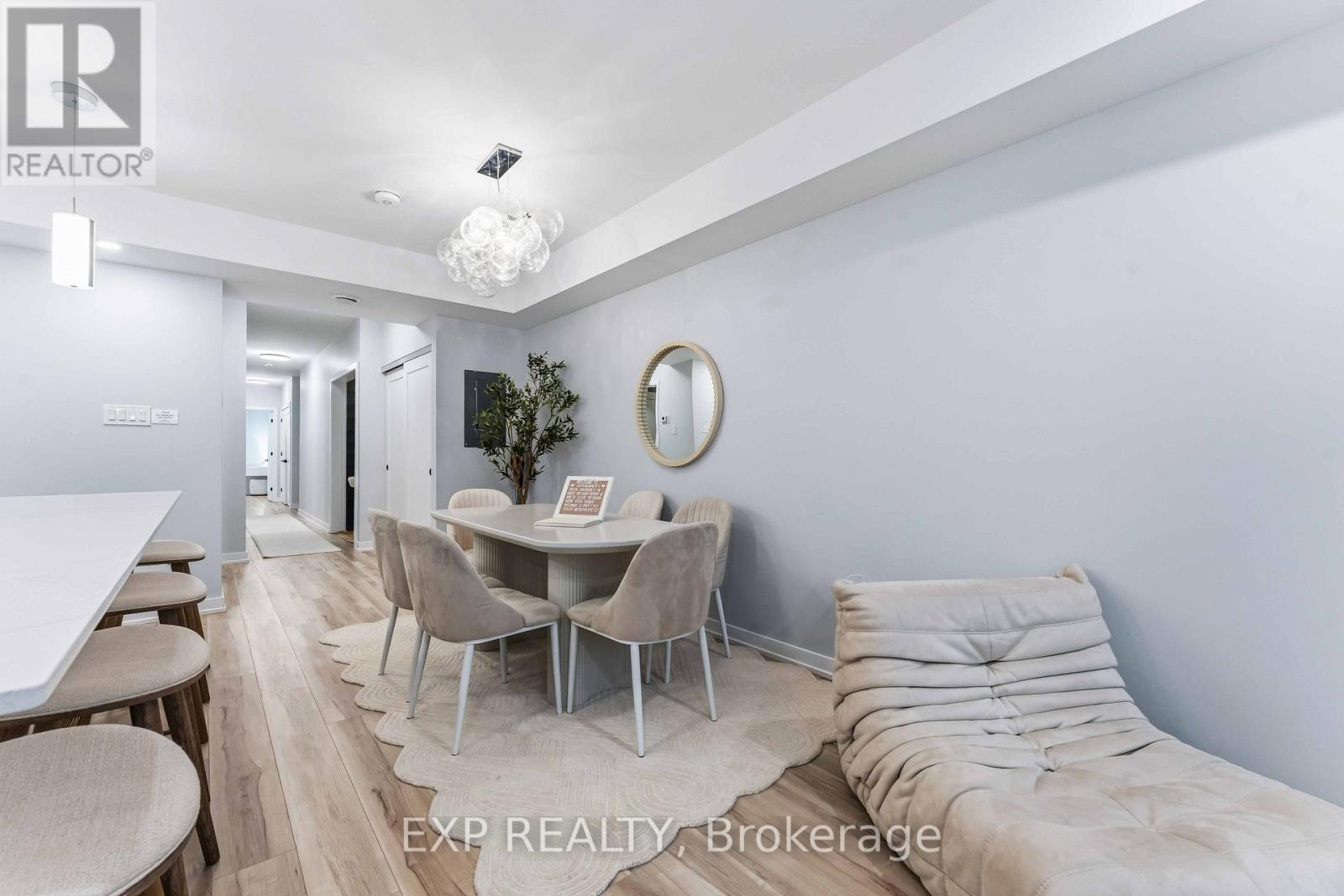 182 MURRAY STREET - 22